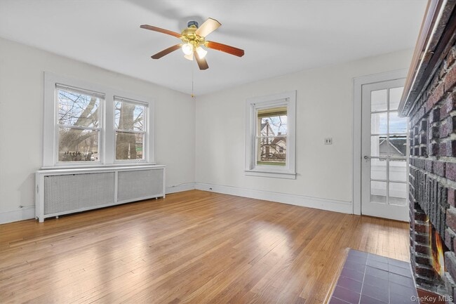 Photo - 247 Roberts Ave