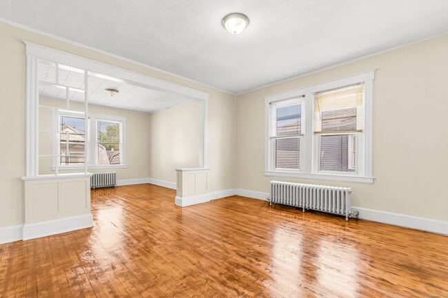 Photo - 130 Kent St Unit 3