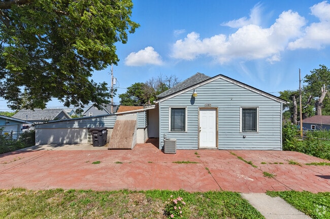 Building Photo - 4217 S 21st St Rental