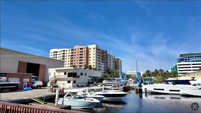 Photo - 2891 NE 185th St Unidad 1002