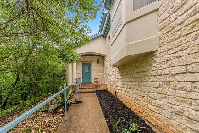 Photo - Refined Northwest Austin Living in Lakewood | Peaceful Setting, Thoughtfully Updated Interiors