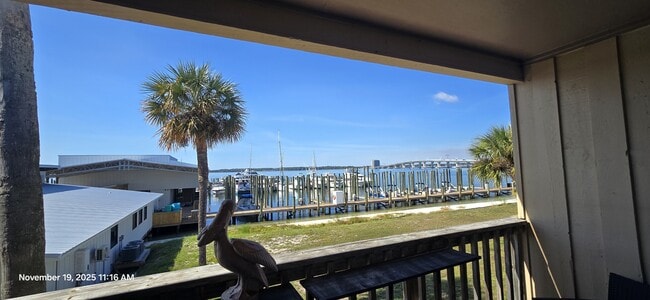 Building Photo - 5505 Sun Harbor Rd