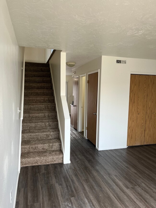 Photo - 1865 W Independence Blvd