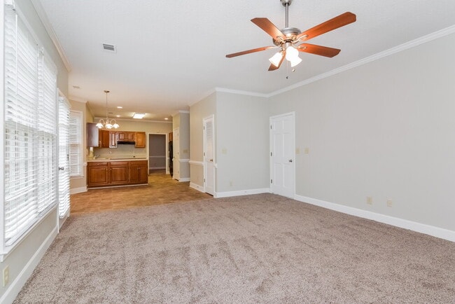 Photo - 1052 Laurel Valley Dr SW