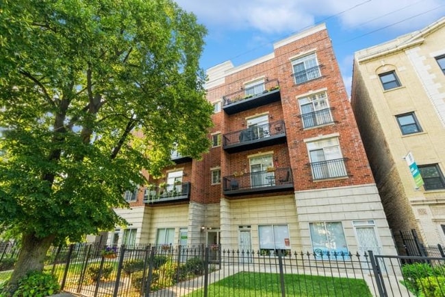 Photo - 1329 W Loyola Ave Unidad 4B