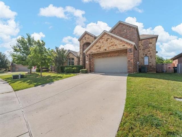 Photo - 654 Plum Dr