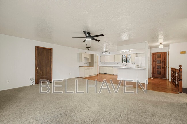 Photo - 450 W Elmore Ave