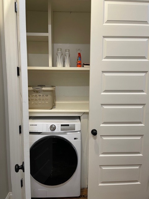 Full size washer and dryer in laundry room - Wellington Place