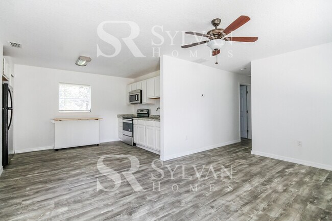 Photo - Welcome to this charming abode.