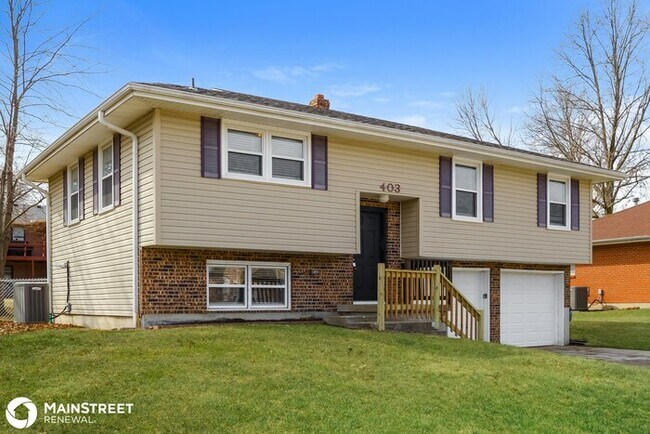 Photo - 403 W 31st St