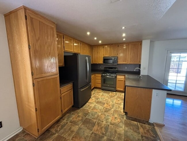 Photo - 2231 Camino Dr