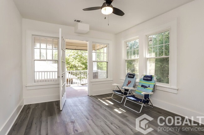 Building Photo - 678 Moreland Ave NE Unit 8