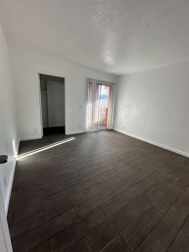 Photo - 38551-38561 11th St E Unidad 6102