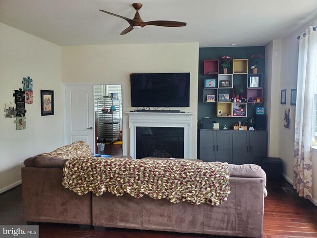 20950 Ashburn Heights Dr