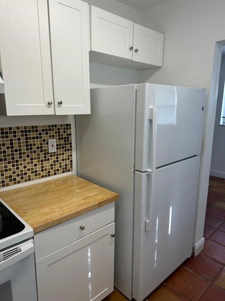 Photo - 400 SE 3rd Ave Unidad 208