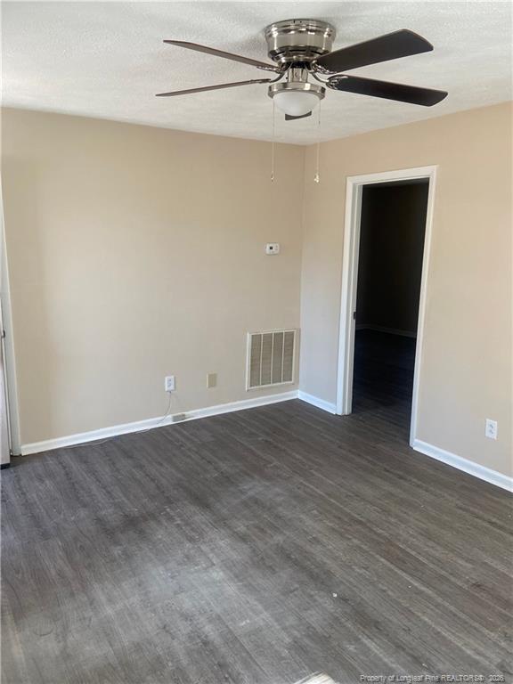 Photo - 4956 Fieldcrest Dr