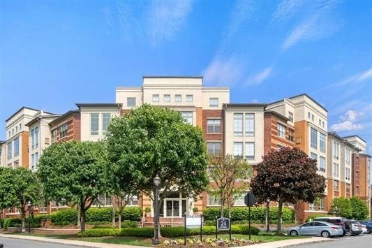 Building Photo - 24 Ave at Port Imperial Unit 207