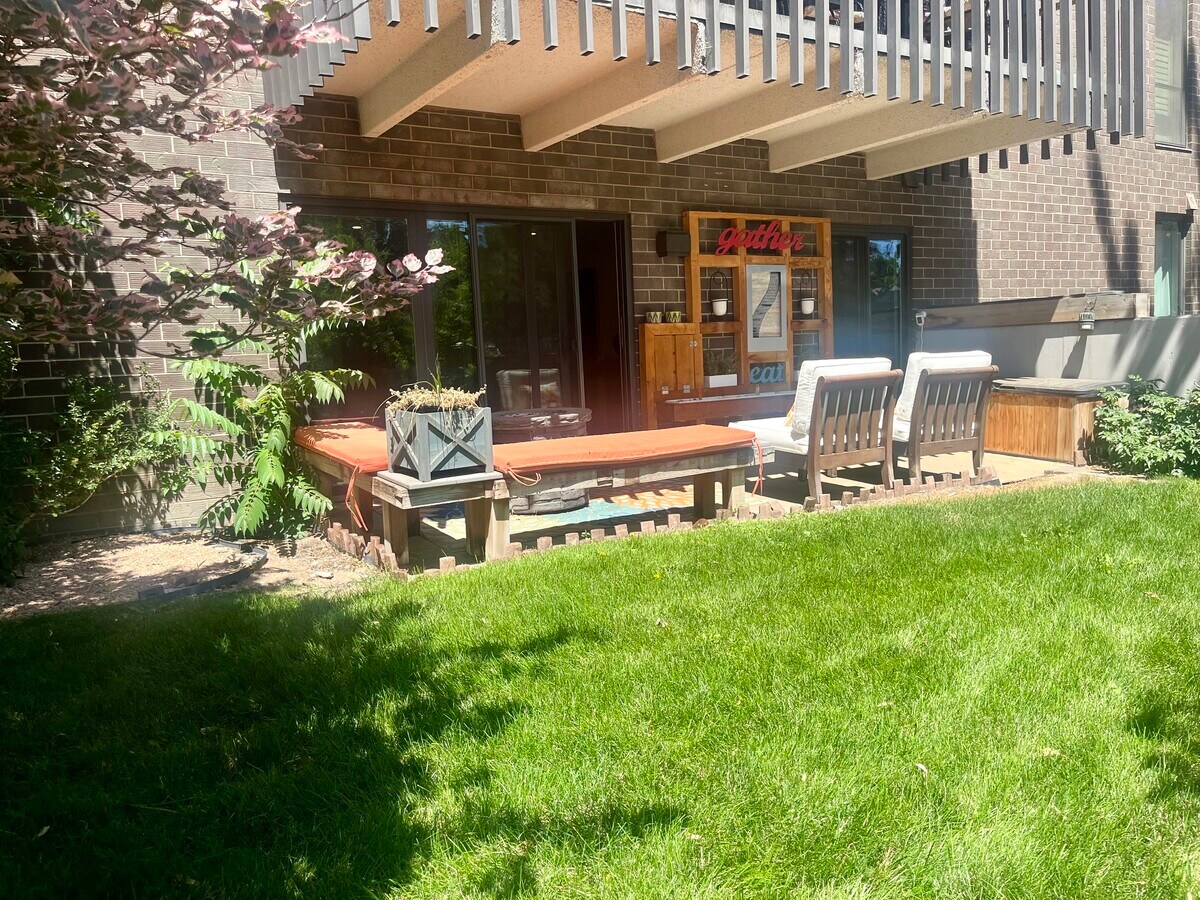 Photo - 460 S Marion St Pkwy Unit 153B