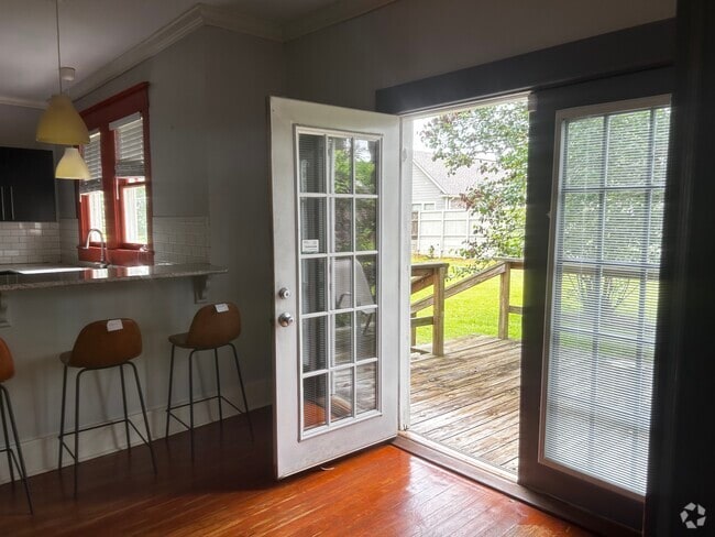Building Photo - 2504 Kavanaugh Rd Rental
