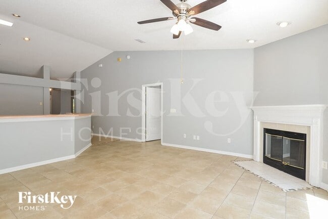 Photo - 153 Johns Glen Dr