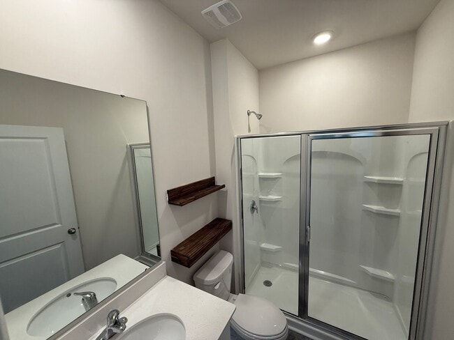 Photo - 122 Flame Azalea Ct