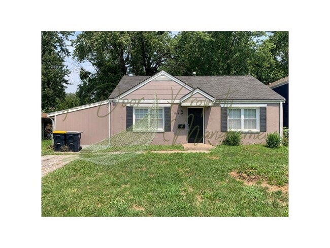 Building Photo - 2-BED HOME IN KANSAS CITY!!!