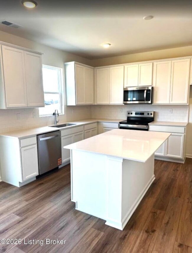 Photo - 16811 Aiken Rdg Cir