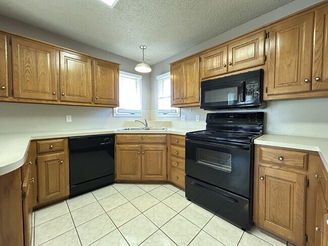 Photo - 101 Utica Ave