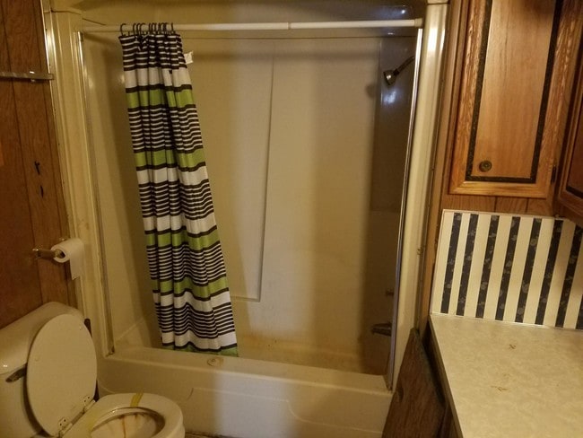 Photo - 1145 Hendersonville Rd