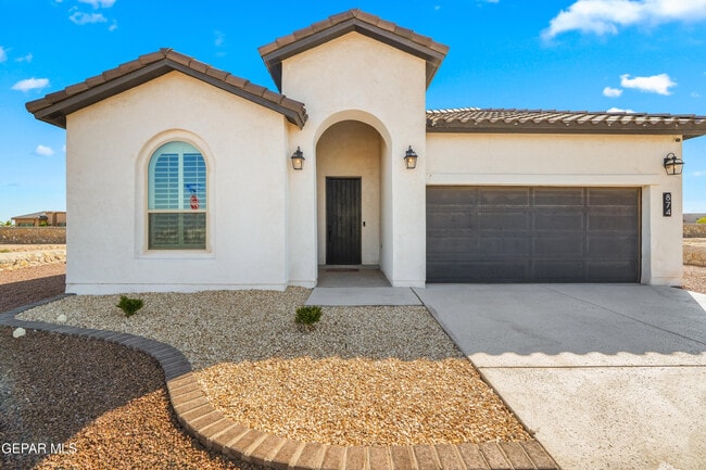 Photo - 874 Harpendem Dr