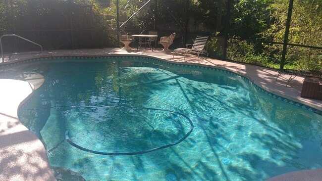 Photo - 8694 Pioneer Rd