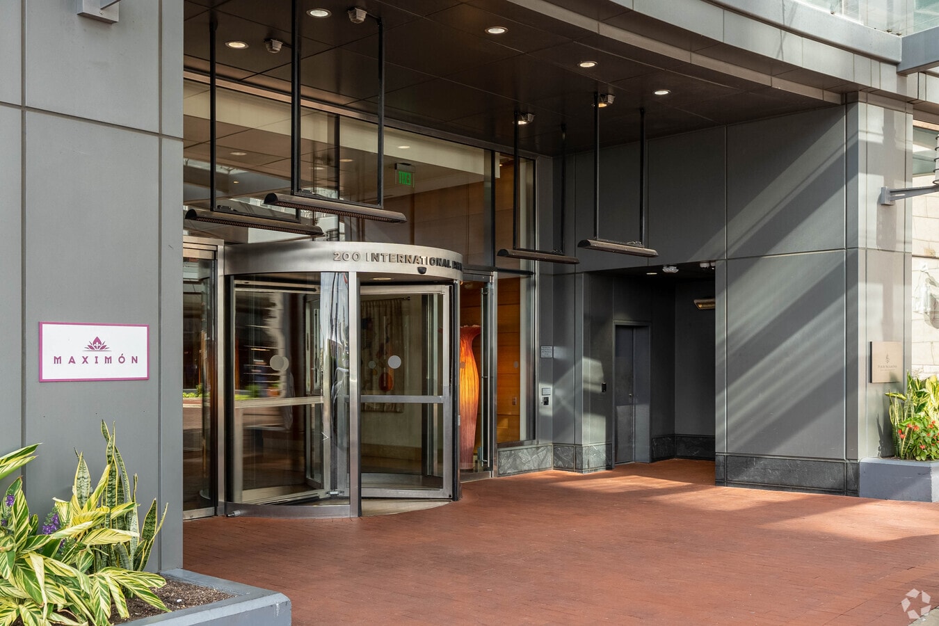 Photo - Four Seasons Residential Condos