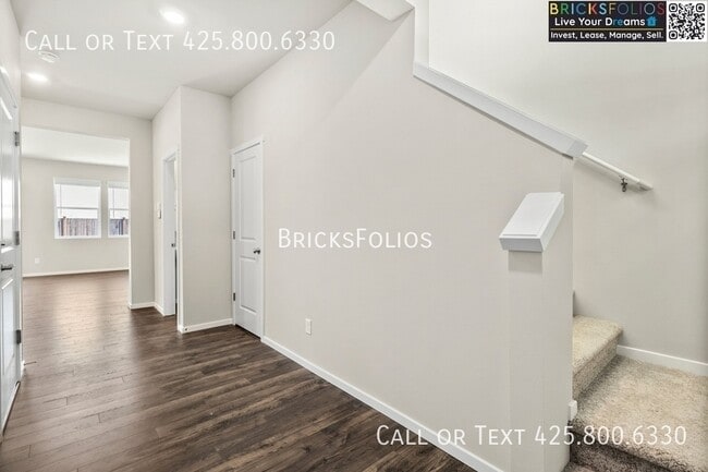 Photo - 1342 SW Pendleton Way