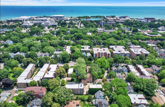 Photo - 823 Hamlin St Unidad House