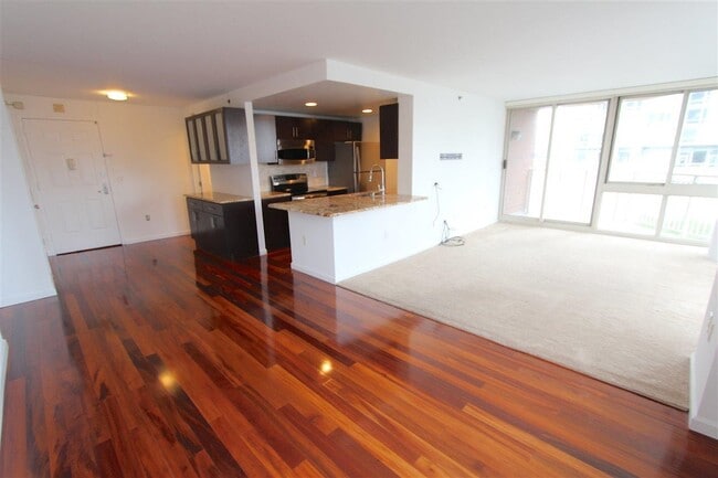 Photo - 20 2nd St Unit 709