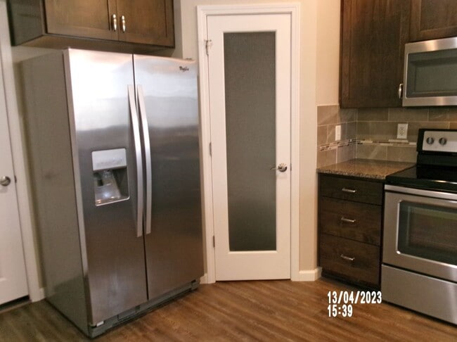 Photo - Edgewater Village--1050 Front Ave NE.