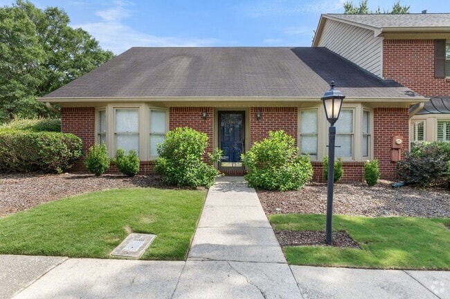 Building Photo - ?Just Listed for Lease in Hoover!? Rental