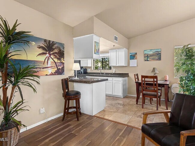 3031 N Civic Center Plaza Unit 111