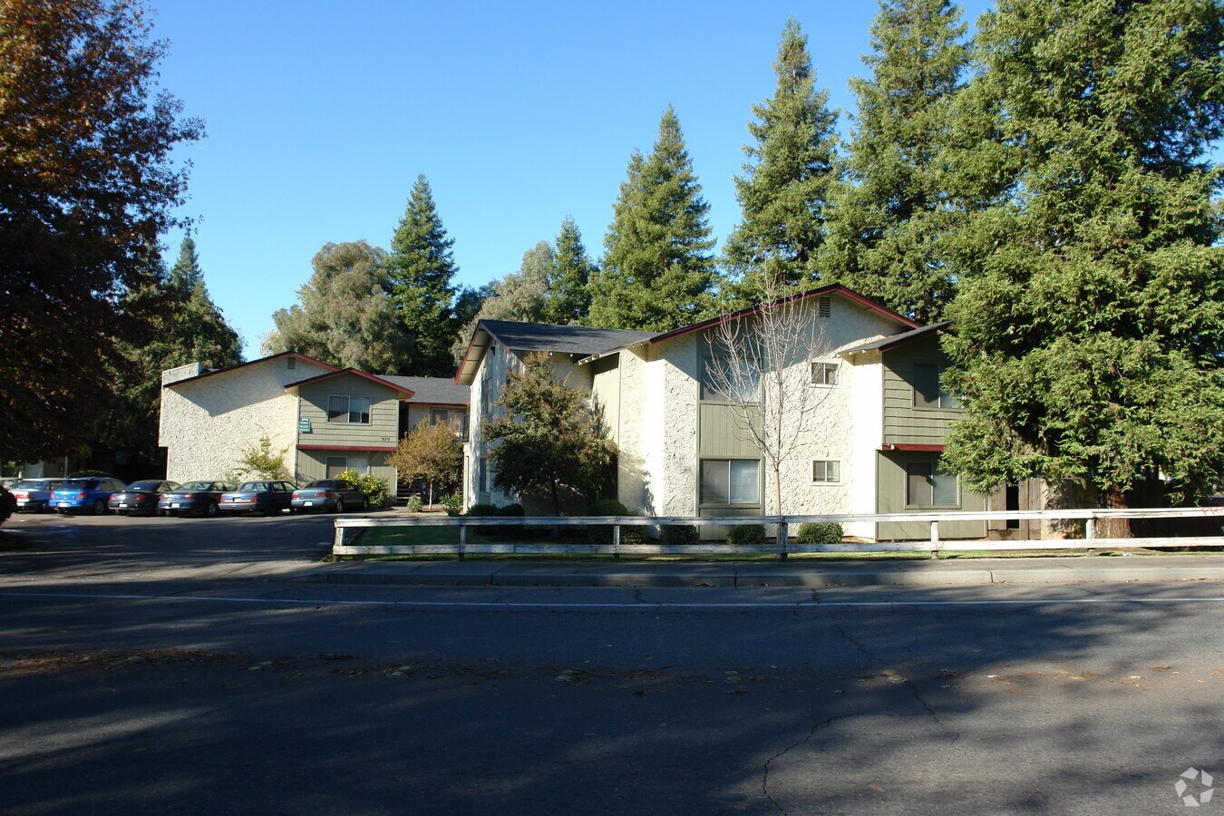 Photo - 920 W Sacramento Ave