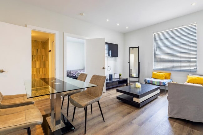 Photo - 750 Collins Ave Unit ID1239373P