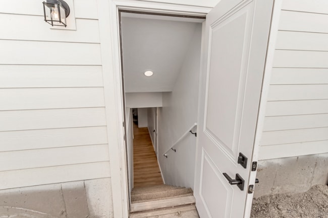 Photo - 1302 S 1100 E