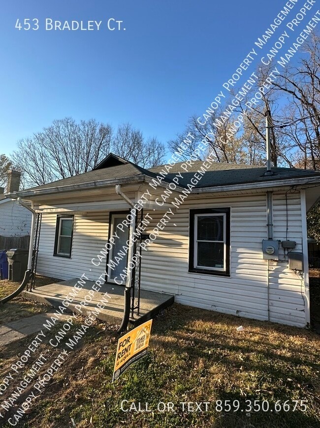 Photo - 453 Bradley Ct