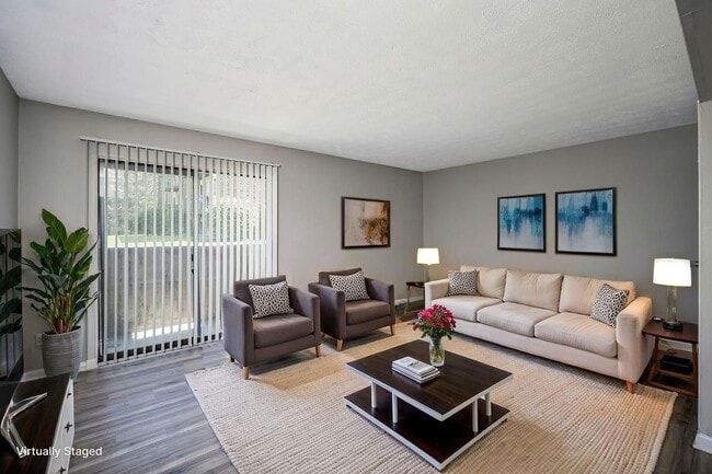 Photo - Oakmont Flats Apartments