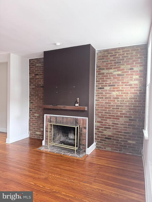 Photo - 1111 Duke St