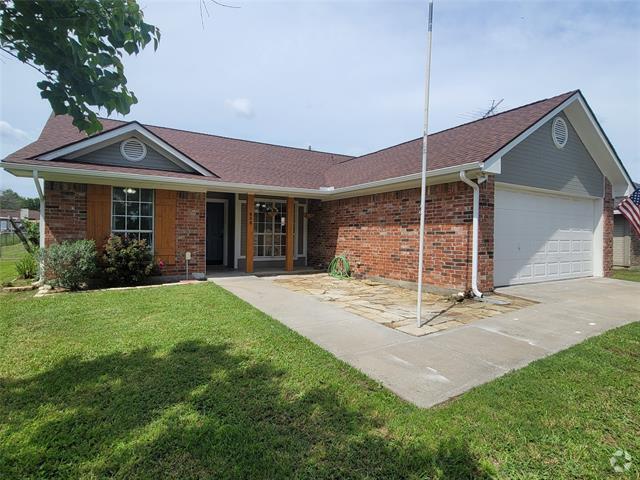 Building Photo - 608 Concho Dr Rental