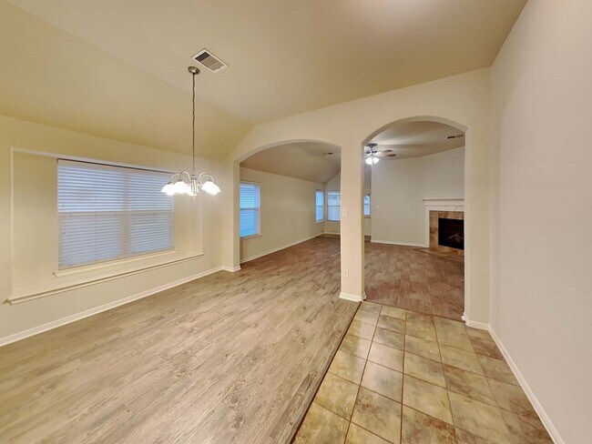 Photo - 30619 Ginger Trace Dr