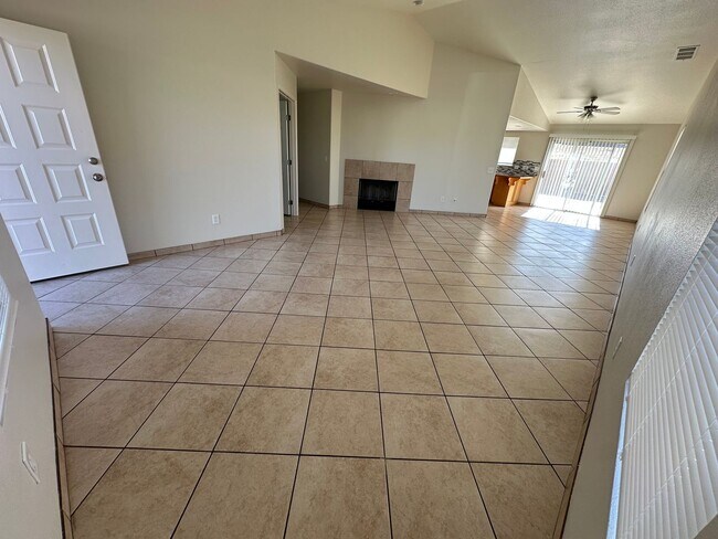 Photo - 3 bedroom 2 bath w/ office