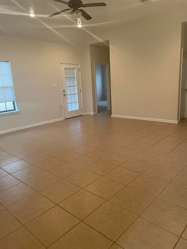 Photo - 130 Small Oaks Rd