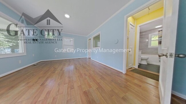 616 Hedrick Ave