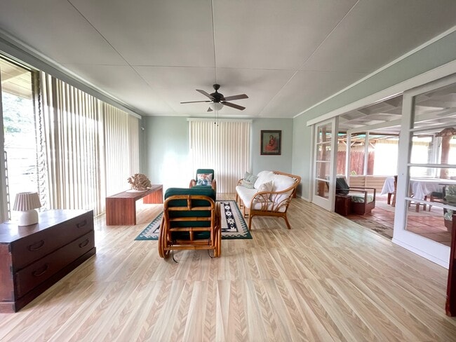 Photo - 258 Kuupua St